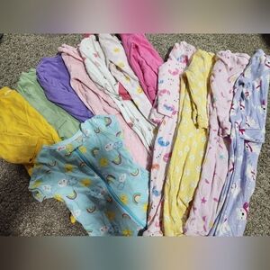12 Piece - Adorable Baby Onesies Collection